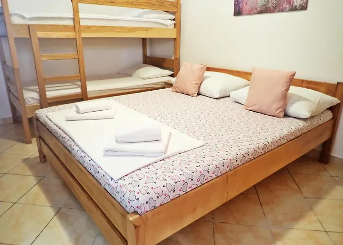 Cvitko Apartman Tribanj-Kruscica